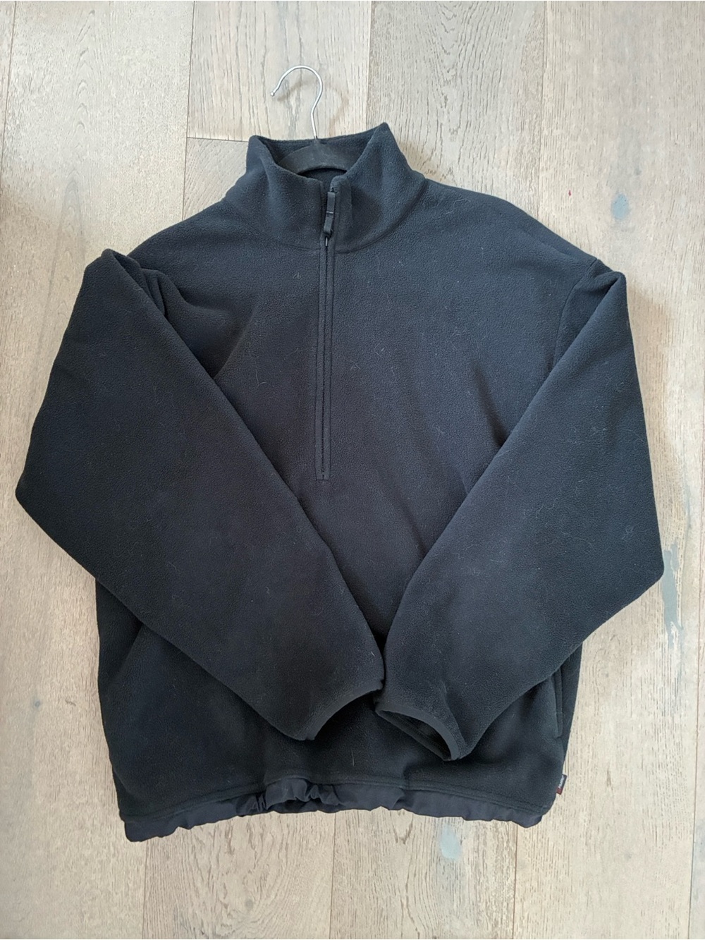 Aritzia Golden women’s 1/4 zip - black - NWOT